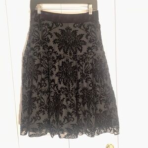 Sandra Darren Velvet and silk skirt Size 8 3 tier